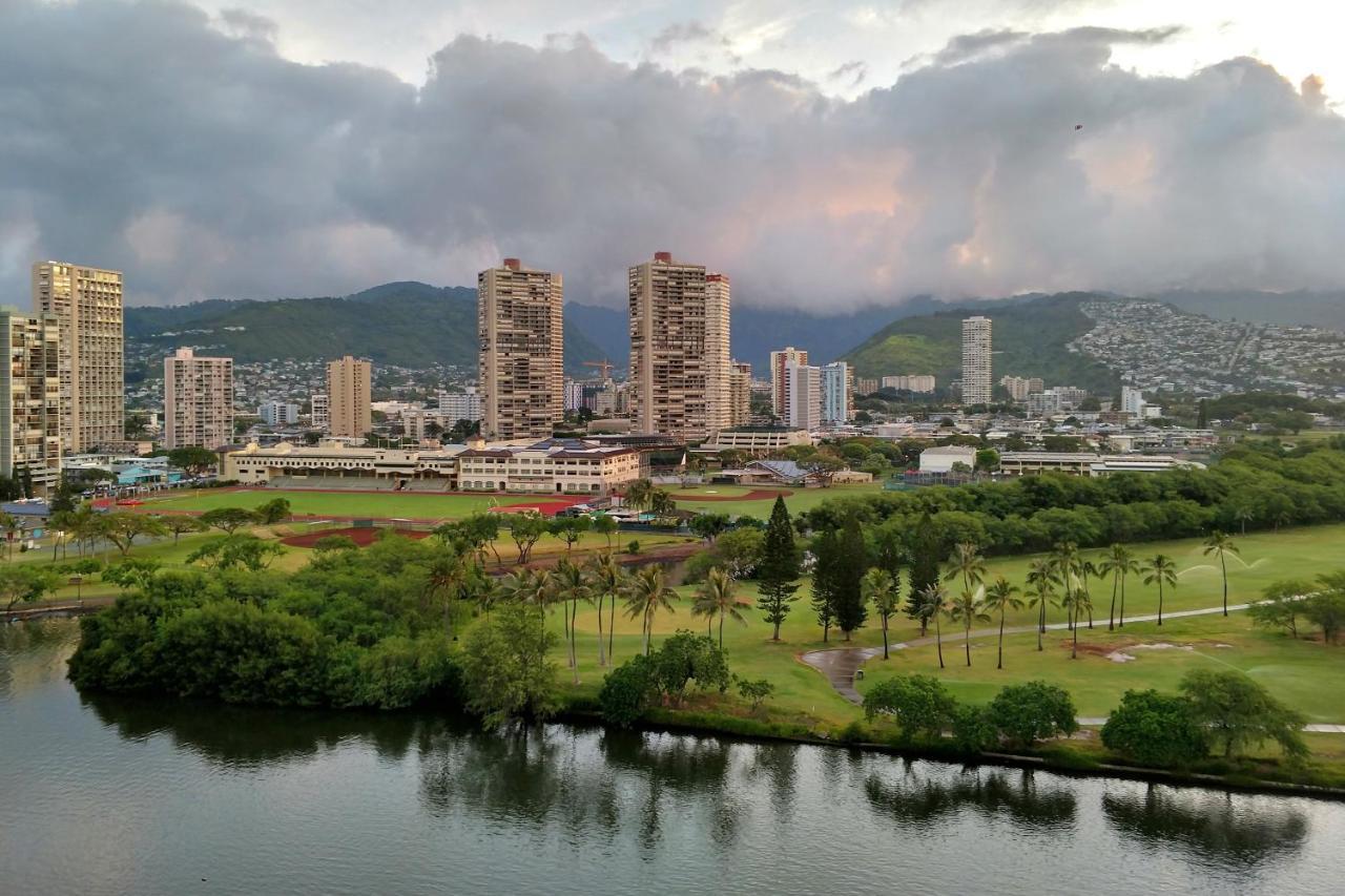 Apartments At Palms Waikiki Honolulu Ngoại thất bức ảnh