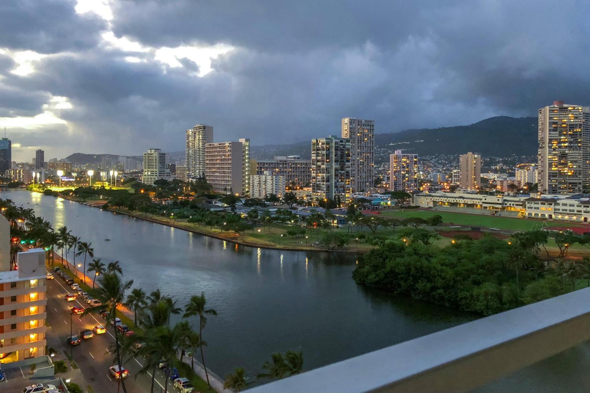 Apartments At Palms Waikiki Honolulu Phòng bức ảnh